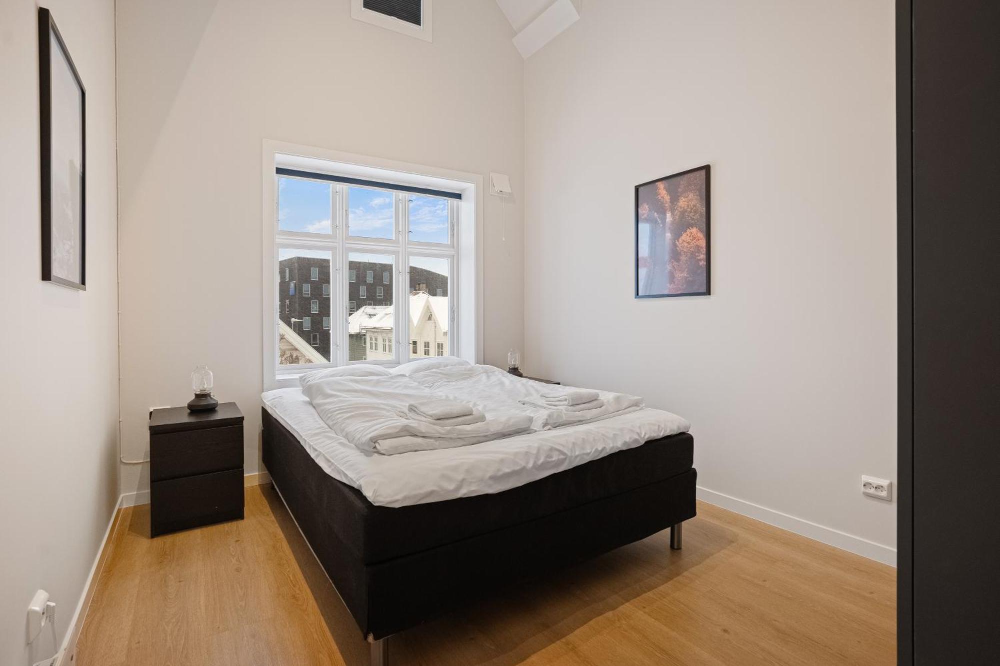 Unique And Spacious Close To Centre Apartment